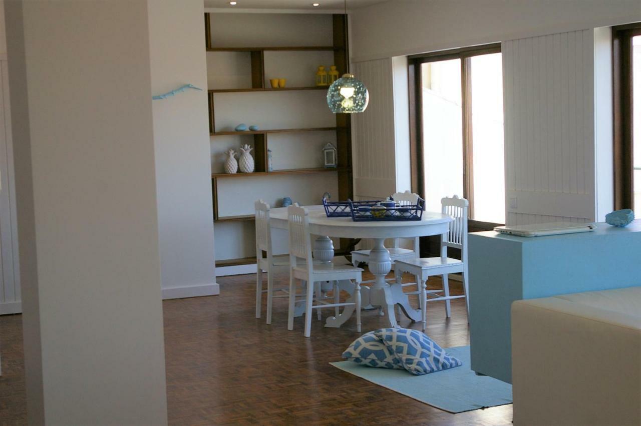 Blue Apartment Parede Beach House Esterno foto