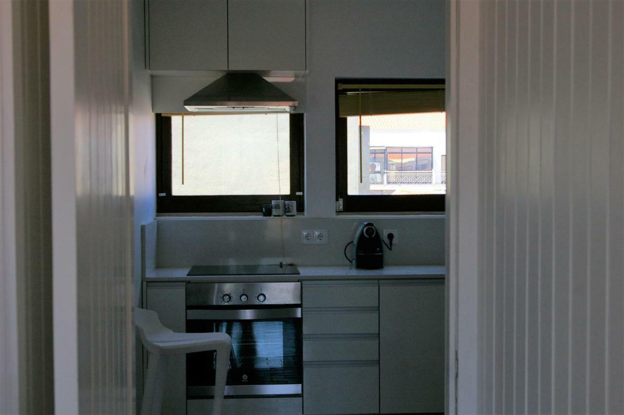 Blue Apartment Parede Beach House Esterno foto
