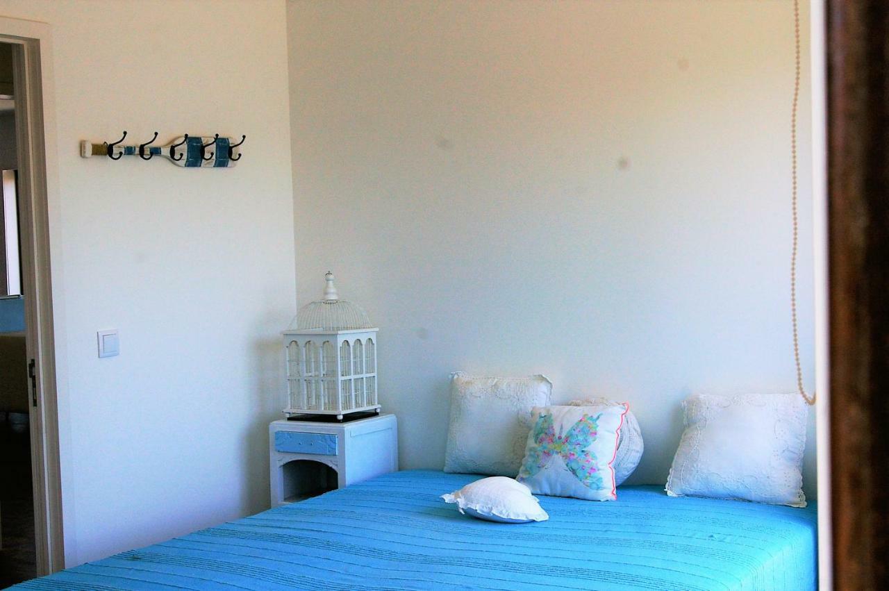 Blue Apartment Parede Beach House Esterno foto