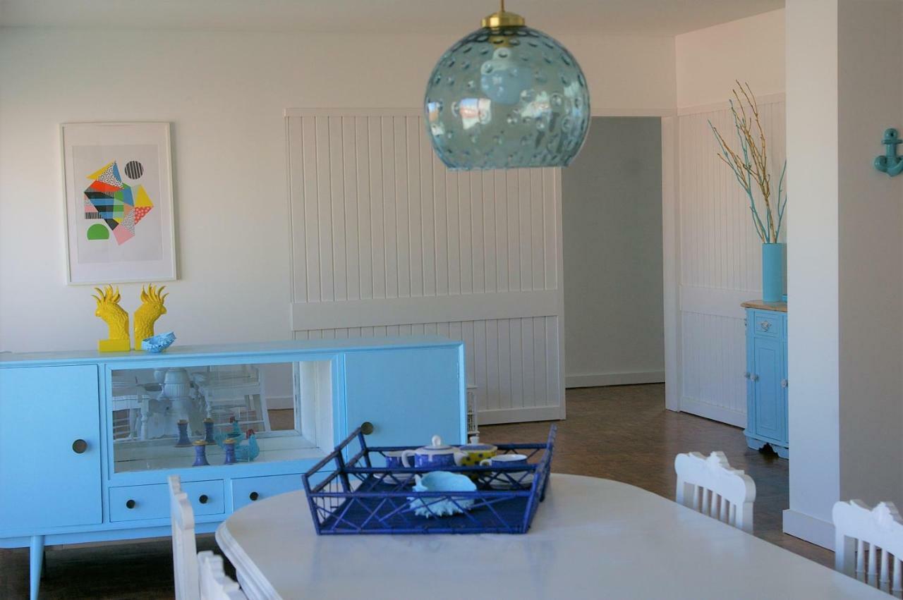 Blue Apartment Parede Beach House Esterno foto